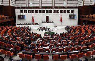 Meclis tatil kararı aldı: EYT 2023'e kaldı