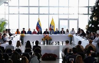 Kolombiya'da tarihi anlaşma: Beş silahlı örgüt...