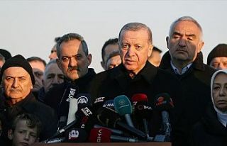 Erdoğan: Üniversiteleri tatil ediyoruz, yurtlar...