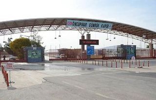 Suriye'ye gitmek isteyen göçmenler için sınır...