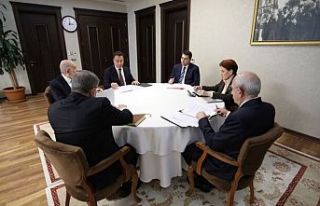 Altılı Masa toplantısına katılan lider: Akşener'inki...