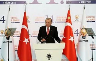 Erdoğan: Dalga dalga büyüyen bir zaferin ayak seslerini...