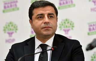 Selahattin Demirtaş, AK Parti ile iş birliği iddialarına...