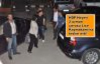 2 uzman çavuş Lice Kaymakamı'na teslim edildi