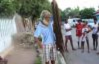   40 Senedir Saçlarını Uzatan Adam