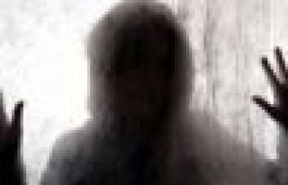 7 kız çocuğunu kandırıp yaşlılara pazarlayan...