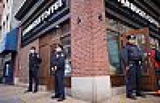 8 binden fazla Starbucks şubesi kapatılacak