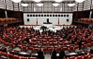 99 eski vekil: Anayasada öncelikle demokrasi aranmalı