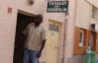 9 dil bilen profesör, asgari ücretle tuvalet temizliği...