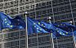 AB, 6 milyar euro'nun 2.35 milyarını gönderdi