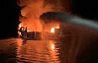 ABD'de dalış teknesinde yangın: 25 kişi öldü