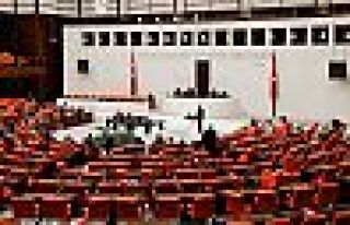 Adalet Komisyonu'ndaki yargı paketi görüşmesi...