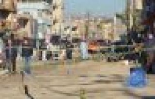 Adana'da karakola silahlı saldırı