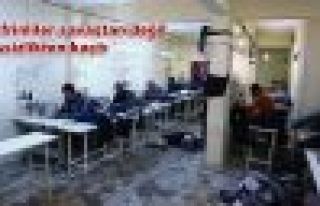 Afrinliler savaştan değil, işsizlikten kaçtı