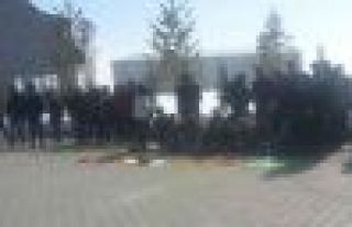 Ağrı'daki üniversite öğrencilerinden açlık...