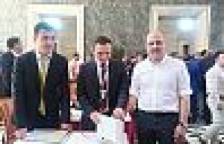 Ahmet Şık: Bir rozetim olacak takınca görürsünüz