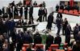 AKP'li Kahraman, TBMM'nin 27. dönem başkanı