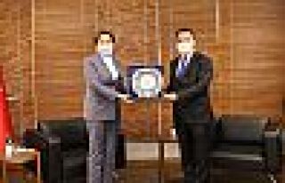 Akşener'den Babacan'a 'komşu' ziyareti