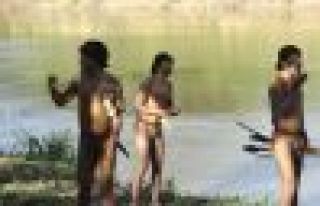 Amazon'da bir kabile ilk kez dış dünyayla temas...