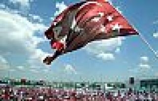 Ankara'da Saadet Partisi bayrakları indirildi