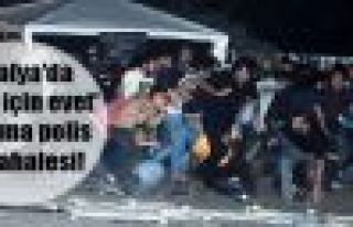 Antalya'da 'Barış için evet' çadırına polis...