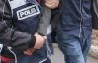 Antalya'da IŞİD operasyonu: 20 gözaltı