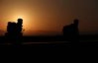 Asker askerleri vurdu: 1 ölü 1 yaralı