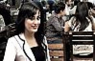 Ayşe öğretmen anne oldu