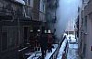 Bahçelievler'de yangın: 2 kişi hayatını kaybetti