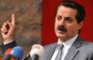 Bakan Çelik memurlara zam toplantısında sendikaları...