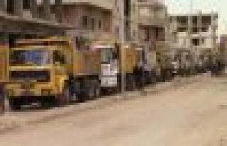 Bakur Belediyelerinden Kobani'ye 24 araç ve iş makinesi