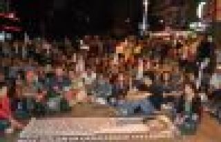 Barış Bloğu Üyelerinden Kobani’de Ölenler İçin...