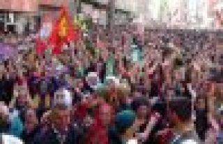 Birçok merkezde HDP kutlamaları