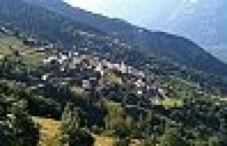 Bu köye taşınana 70 bin dolar verilecek!