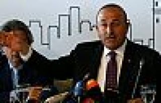 Çavuşoğlu'ndan ABD'nin YPG kararına tepki