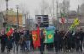 Cenazeyê Duman Hat Defınkırın