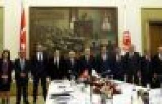 CHP: Erdoğan sözlerini düzeltmezse komisyon masasına...