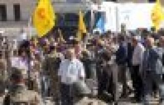 CHP heyeti sınırda