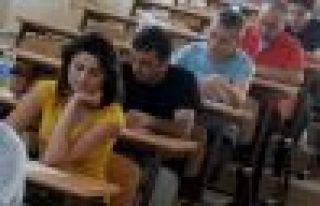 CHP: SGK sınavında 2 bin kişi nasıl tam puan aldı?