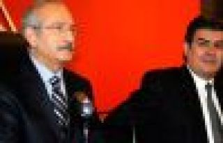 CHP Süheyl Batum'u partiden ihraç etti