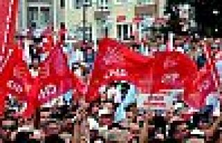 CHP'de muhalefet ısrarlı: Kurultay yapılmalı!