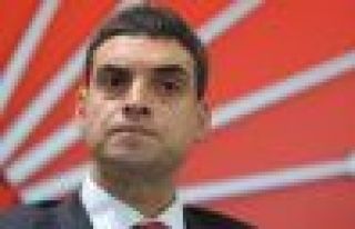 CHP'de Umut Oran da adaylıktan çekildi