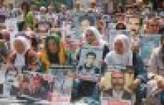 Cumartesi Anneleri: Cumhurbaşkanı oyumuz adalet...