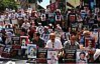 Cumartesi Anneleri: Darbe değil, demokrasi; OHAL...