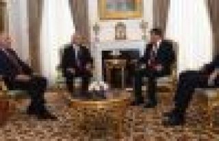 Davutoğlu-Kılıçdaroğlu görüşmesi başladı