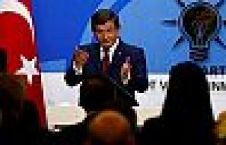 Davutoğlu'ndan AK Parti için 'yenilenme' manifestosu