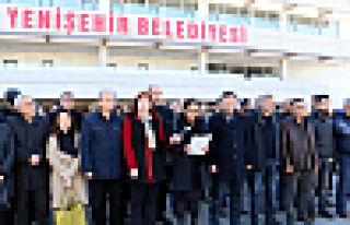 DBP'li Yenişehir Belediye Başkanı Selim Kurbanoğlu...