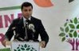 Demirtaş: 100 yıl daha savaşılsa yine masaya oturulacak