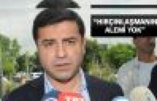 Demirtaş: AKP'liler bize talimat yağdırmaktan vazgeçsin