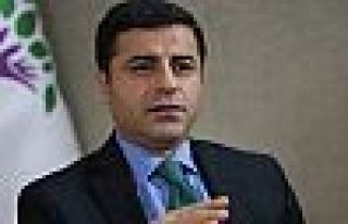 Demirtaş: Erdoğan'ı kandırmaya devam ediyorlar